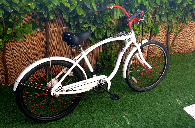 schwinn hornet cruiser